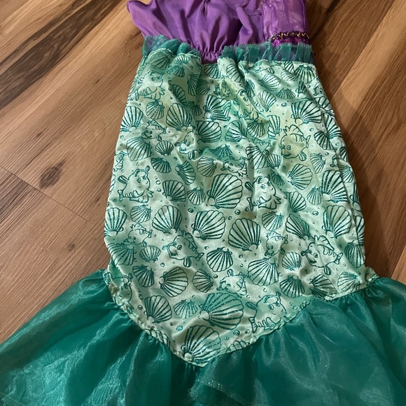 Disney Princess Ariel Girls Size 4-6X Dress Up Purple Green Costume - Picture 4 of 5